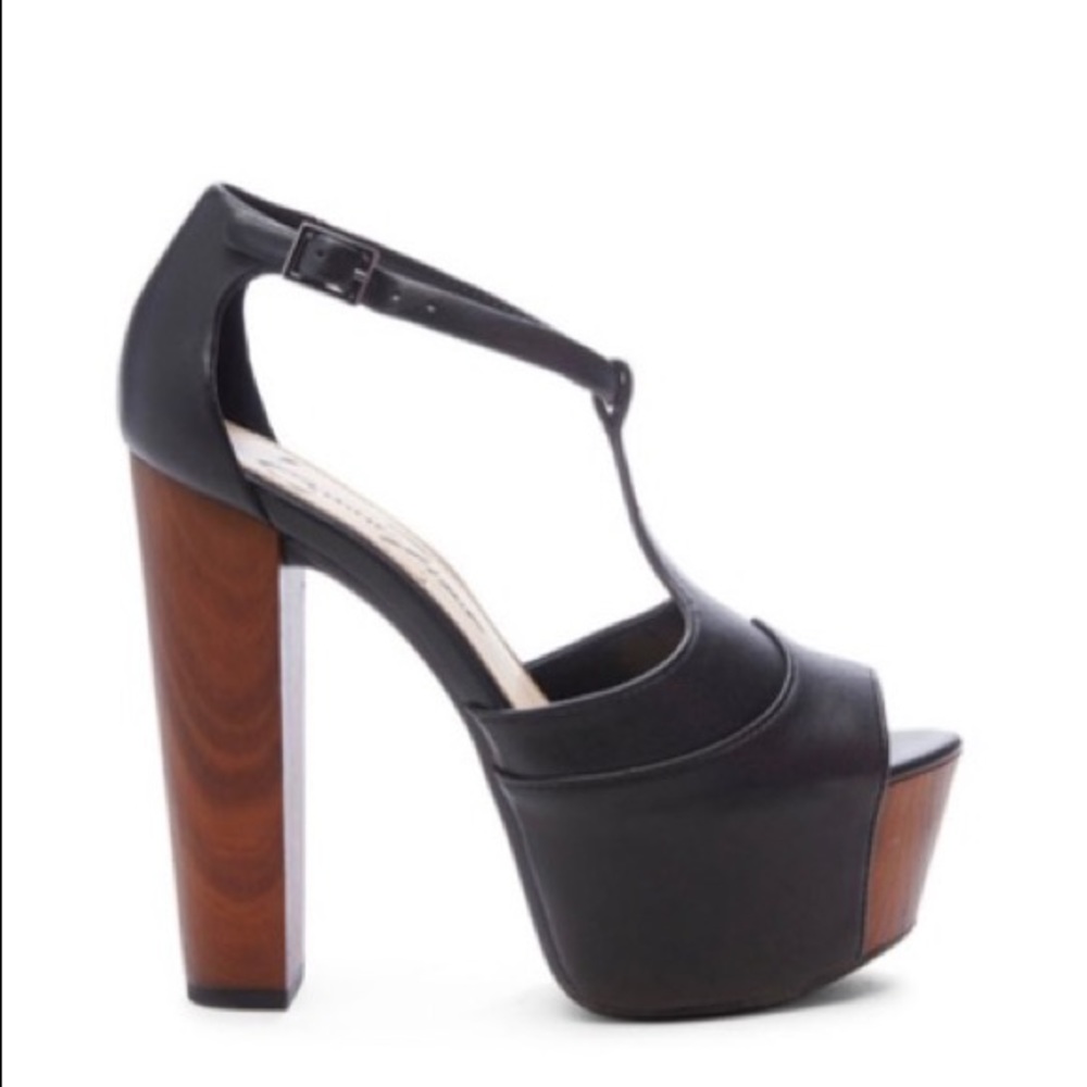 Jessica Simpson platform heels
